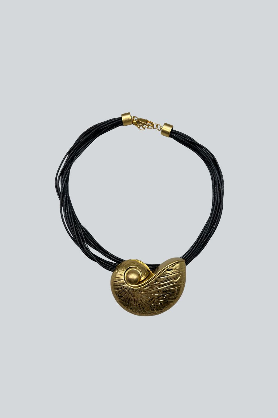 COLLAR CARACOL ORO